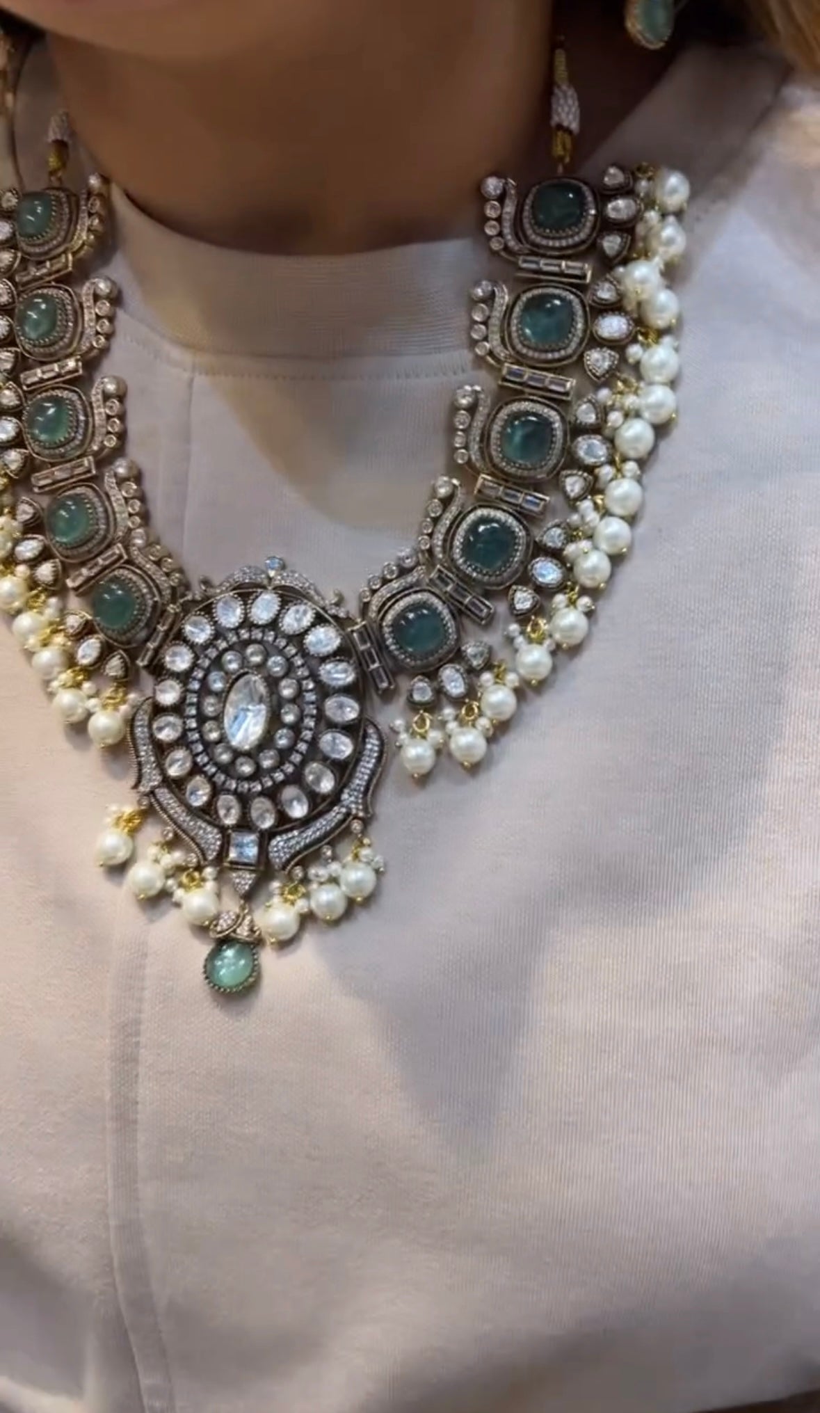Traditional Set