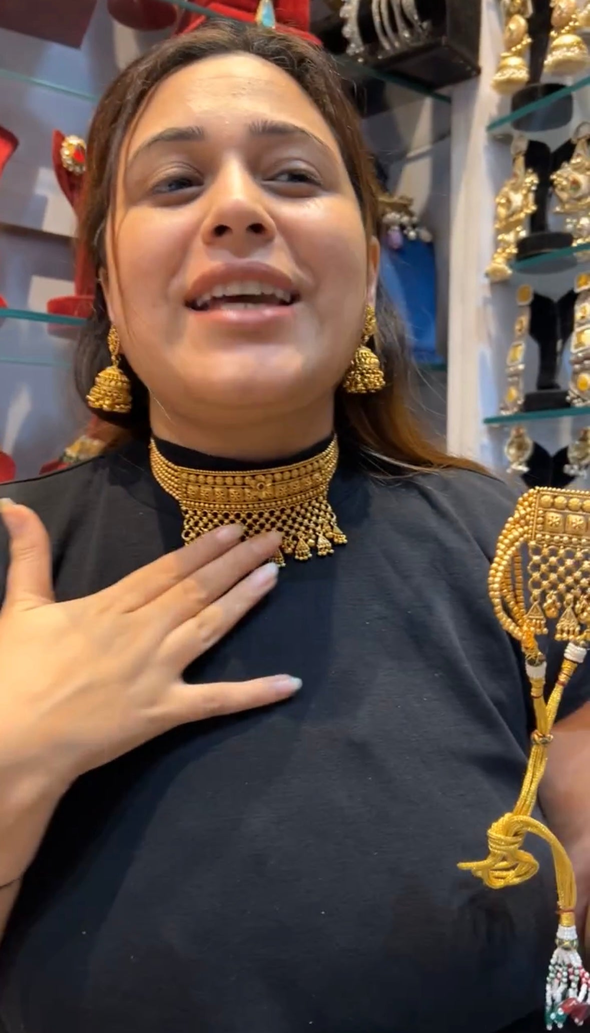 Gold Choker Set