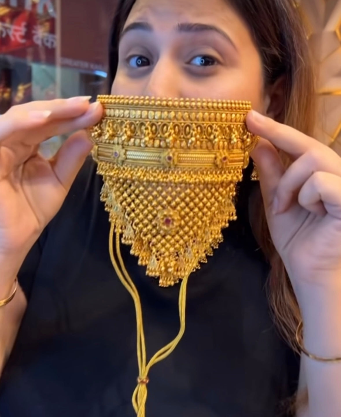 Gold Choker Set